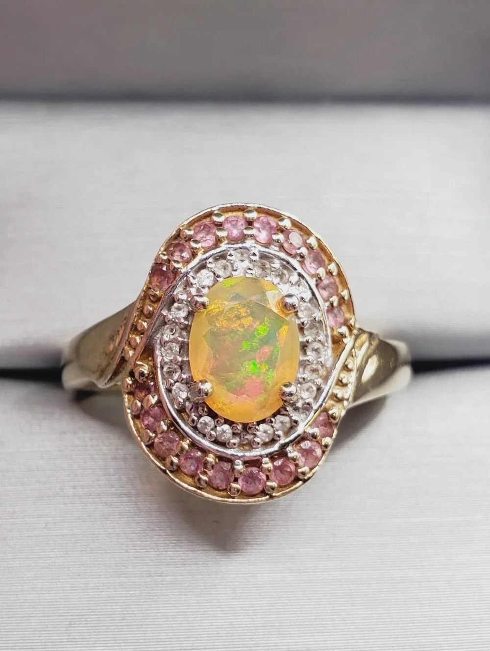 Opal & Pink Halo Ring - Yellow Gold - 925